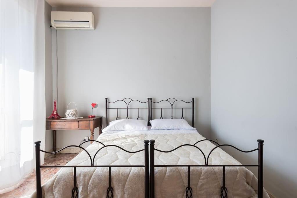 Top Floor Apartment Near Historic Fortino Катания Экстерьер фото