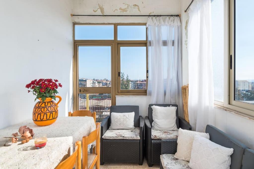 Top Floor Apartment Near Historic Fortino Катания Экстерьер фото