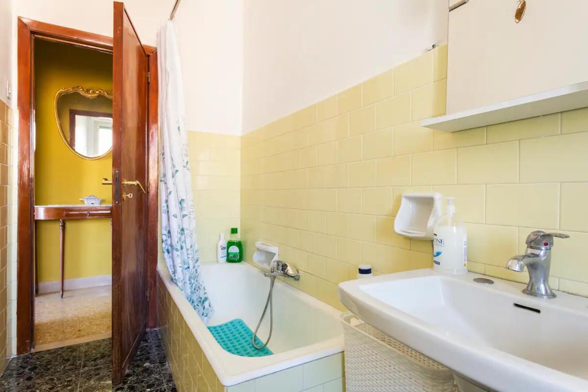 Top Floor Apartment Near Historic Fortino Катания Экстерьер фото